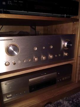 Marantz PM7200 Amplifier