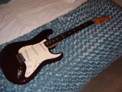 2001 Fender Stratocaster. Mint Condition. Made In Mexico