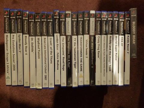 Playstation 2 + 22 Games