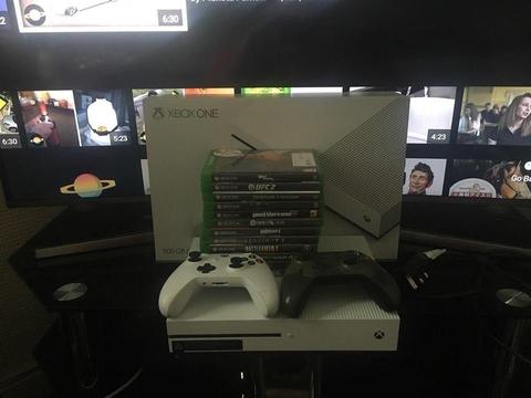 XBOX ONE & GAMES