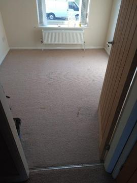 Free skirting and architrave