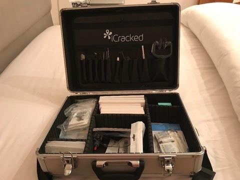 Iphone repair tool kit, box,accessories, parts,9 lcds. £110 NO OFFERS. CAN DELIVER