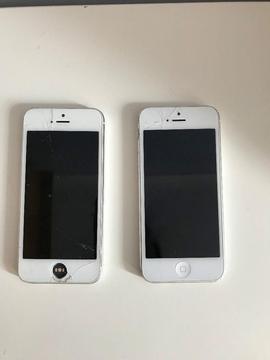 iphone 5 white 16 gb(two phones)