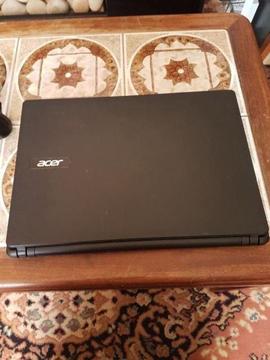 Acer aspire ES14 Laptop For Sale (Like New)