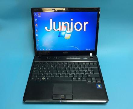 Fujitsu HD Laptop, 4GB Ram, 160GB, windows 7, HDMI, Microsoft office, VGood Condition