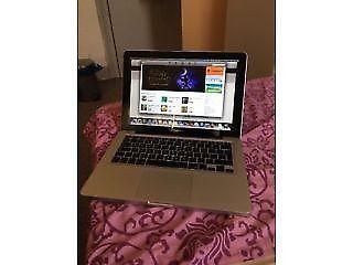 MacBook Pro intel core i5 13.3 inch 8gb ram 1tb hard drive 2013