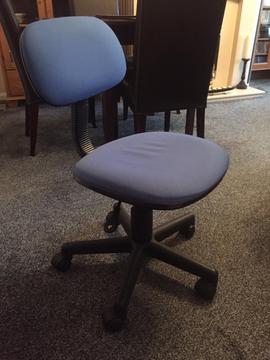 Computer desk chair