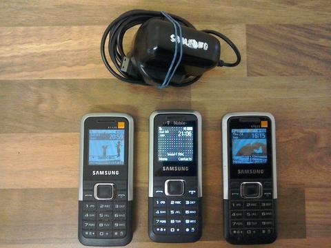 SAMSUNG E1120 RETRO VINTAGE MOBILE PHONES