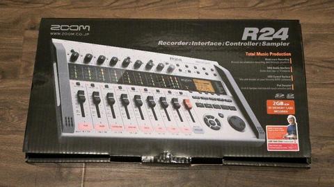 Zoom R24 (24 Track Recorder Interface and Controller) - near perfect/new condition