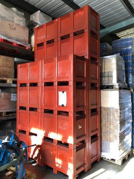 X 21 stackable storage pallet boxes