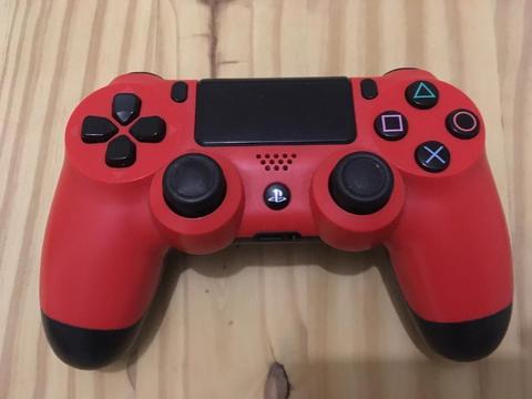 Limited Edition PS4 controller