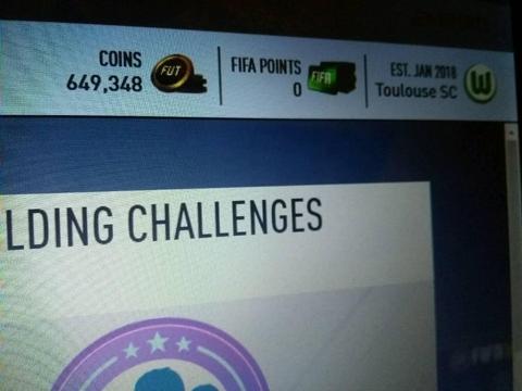 FIFA 18 PS4 ACCOUNT WITH 649k coins