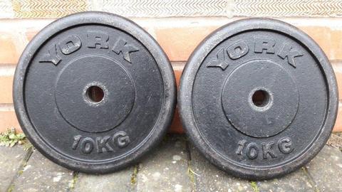 VARIETY OF BRANDED 10KG CAST IRON WEIGHT PLATES