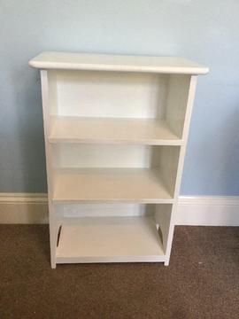 Small White Solid Wood Early 1900s Bookcase 3 ShelvesH31in/79cmW20.5in/52cmD12in/31cm