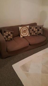 2 settees 1 three and 1 two seater
