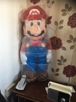 38 inch; plush super Mario (official Nintendo)