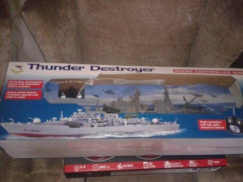 Thunder Destroyer R/C Ship