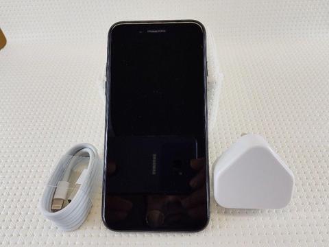 Apple iPhone 7 128GB Jet Black Unlocked in fair Condition