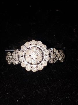1ct diamond ring new never been worn with certificate of authenticity