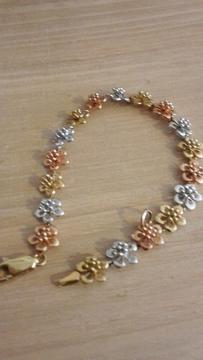 beautiful daisy 3 color gold bracelet good weight