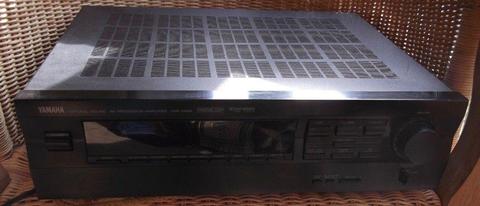 YAMAHA DSP E-492 AV PROCESSOR HIFI AMP PLUS CHEAP TOSHIBA TURNTABLE / RECORD PLAYER