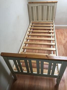 Young girl’s single wooden slatted bed - collect