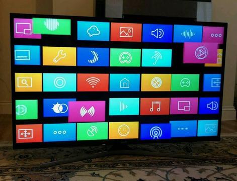 43in Samsung 4K Smart HDR UHD LED TV WI-FI Freeview HD Voice CTRL Warranty