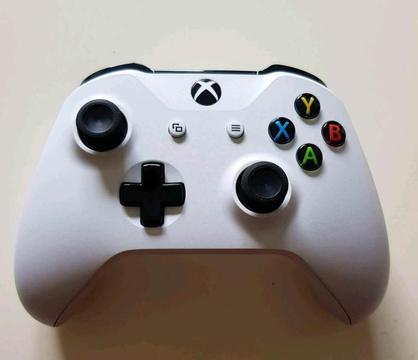 Controller Xbox one new model white