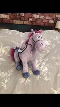 Disney store Minimus Pegasus plush, from Sofia the first