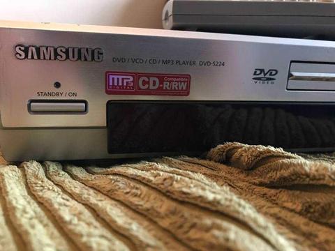 Samsung DVD player with remote