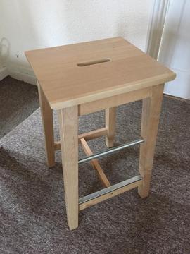 Free wooden stool