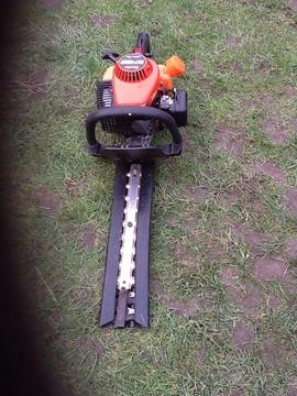 TANAKA THT 1800 Petrol Hedge Cutter works great can be seen working cb5 £50