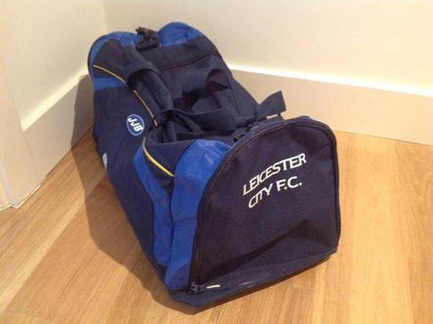 Leicester City: Vintage JJB Sports Bag; Souvenir Programmes & Clap Banners