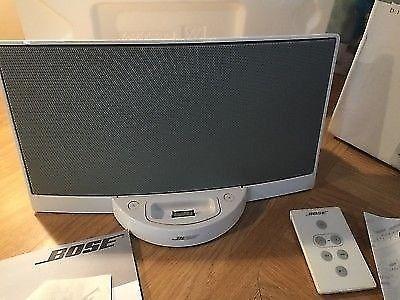 Bose unit with bluetooth & remote control