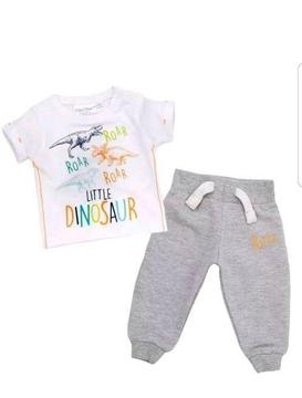 Baby boys outfit 6-9 months BNWT