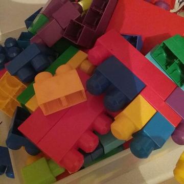 200 mega bloks