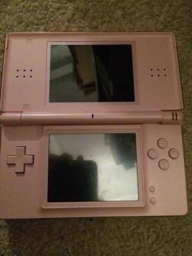 Nintendo pink Ds Lite