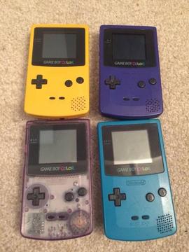 Various gameboy color consoles