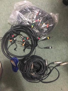Bag with studio cables. Midi, XLR, Instrument, etc