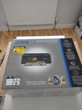 Epson Expression Home XP-432 printer/scanner/copier brand new in unopenned box