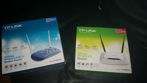 2 x TP LINK ROUTERS - OPEN BOX BUT UNUSED - BARAGIN BOTH FOR £15