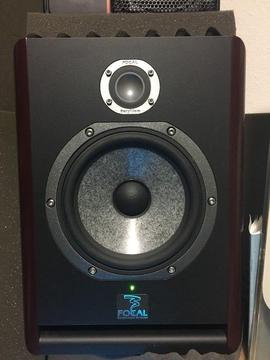 Focal Solo6 BE Studio Monitors As new PAIR