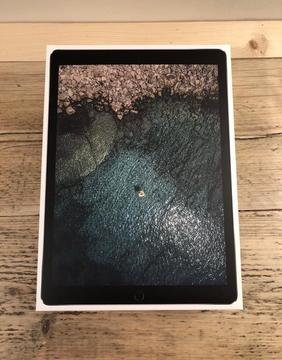 Apple iPad Pro 12.9” 2017 (2nd Generation) Space Grey 64GB Wi-Fi And Cellular (Unlocked)