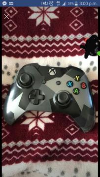 Xbox one controller (black/grey)