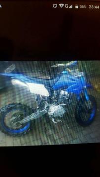 Looking to sell or swop a top range 250cc bike way racing tuend pistons and rings not you'sd lot
