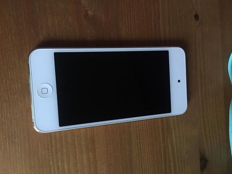 IPod touch 32gb 6th gen