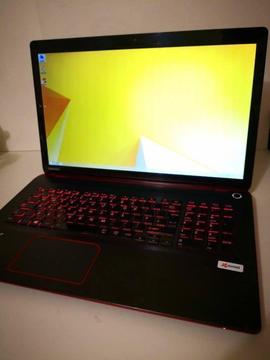 VGC Gaming Toshiba Qosmio X70 i7-4710HQ , 8gb ram ,1TB hdd , 17 Inch 1080p +AMD R9