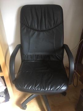 Black office chair comfy!