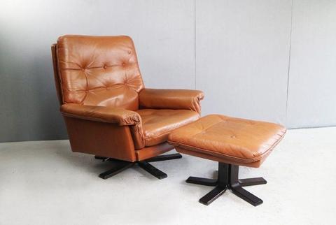 Danish 1970’s mid century reclining leather armchair with matching footstool