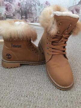 Timberland woman’s boots